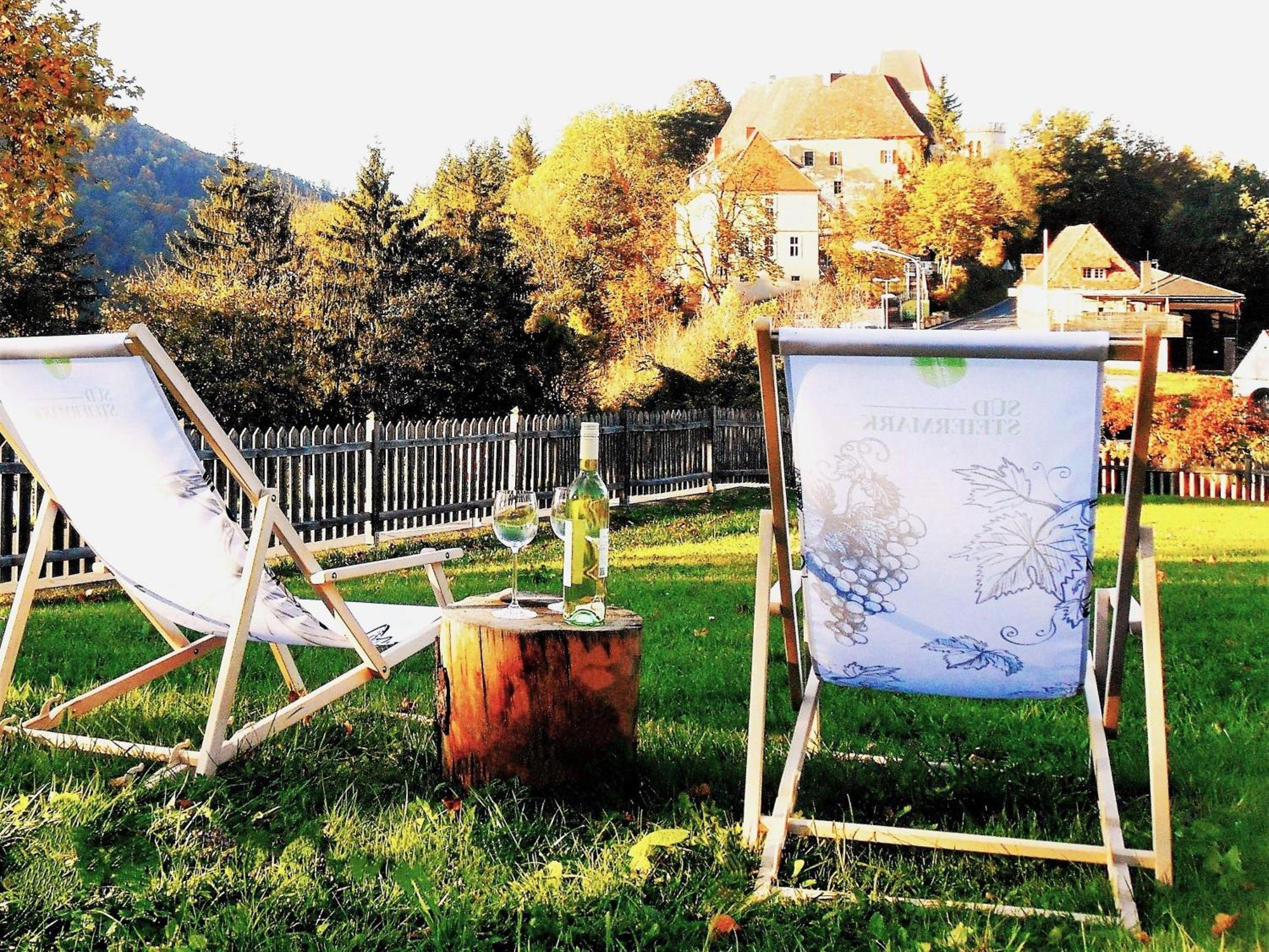 Ferienwohnungen Karin Am Seggauberg Leibnitz Room photo