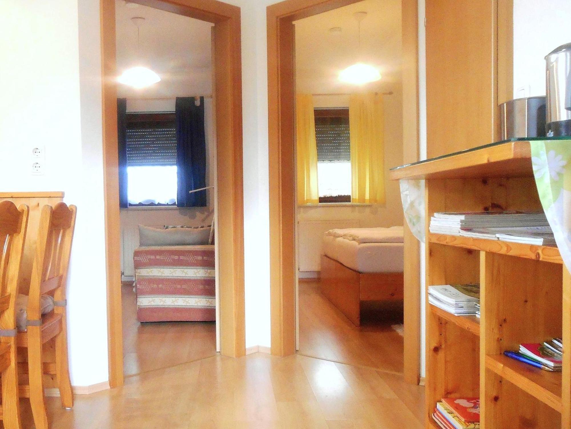 Ferienwohnungen Karin Am Seggauberg Leibnitz Room photo